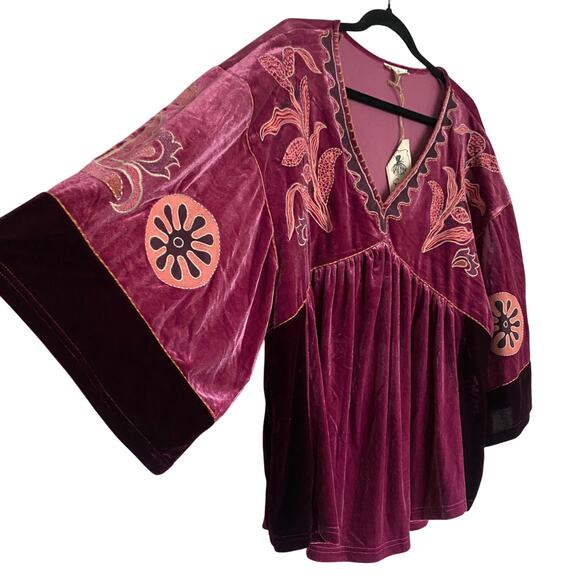 Plus Size Easel Velvet Top with Embroidery - 1X-3X - Picture 5 of 7